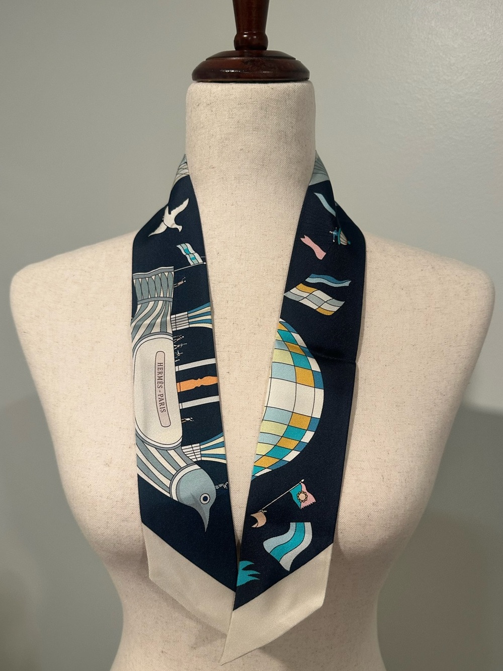 Hermes Silk Twilly